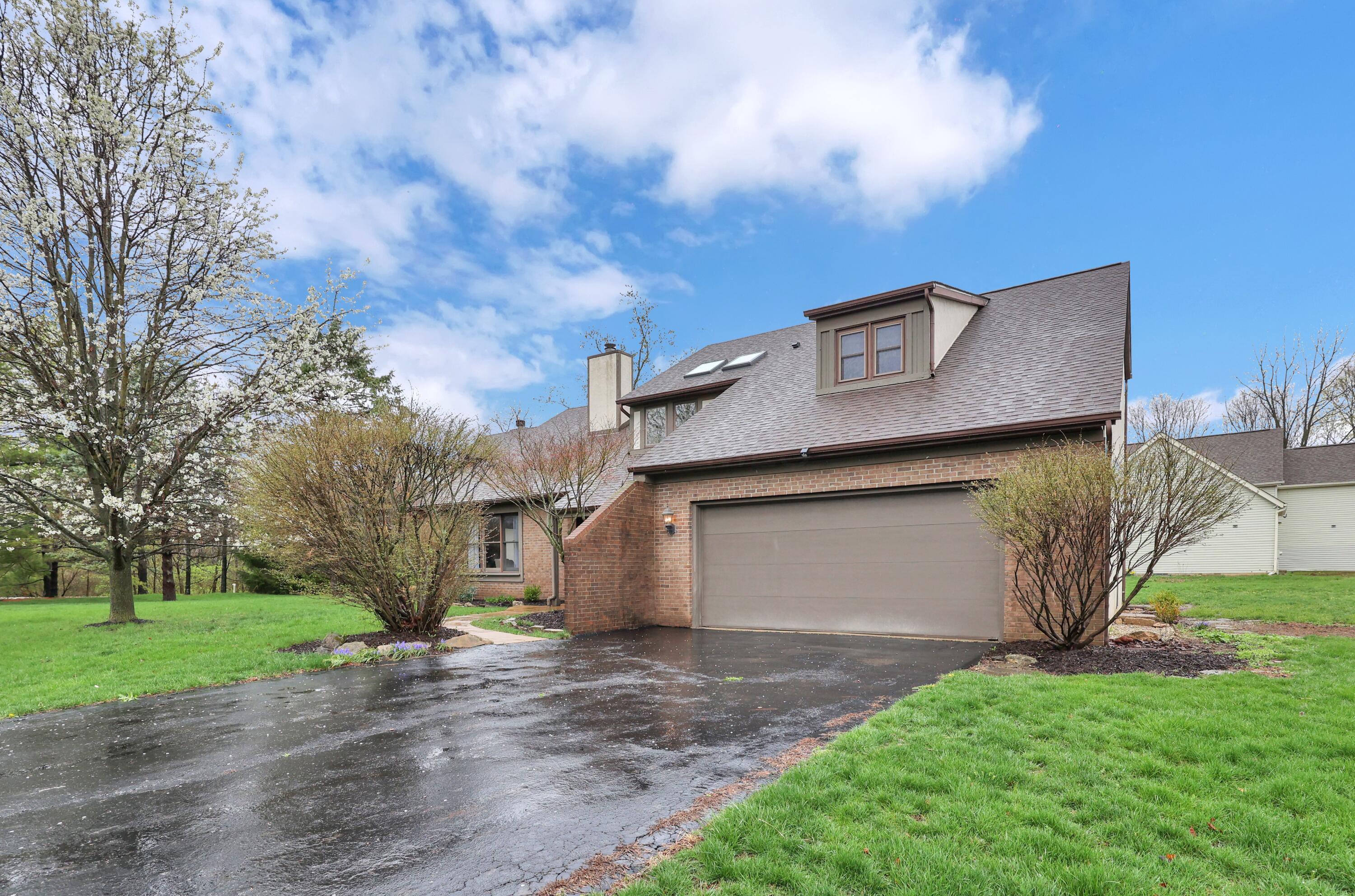 6400 Cabin Croft Drive, Galloway, Ohio image 6