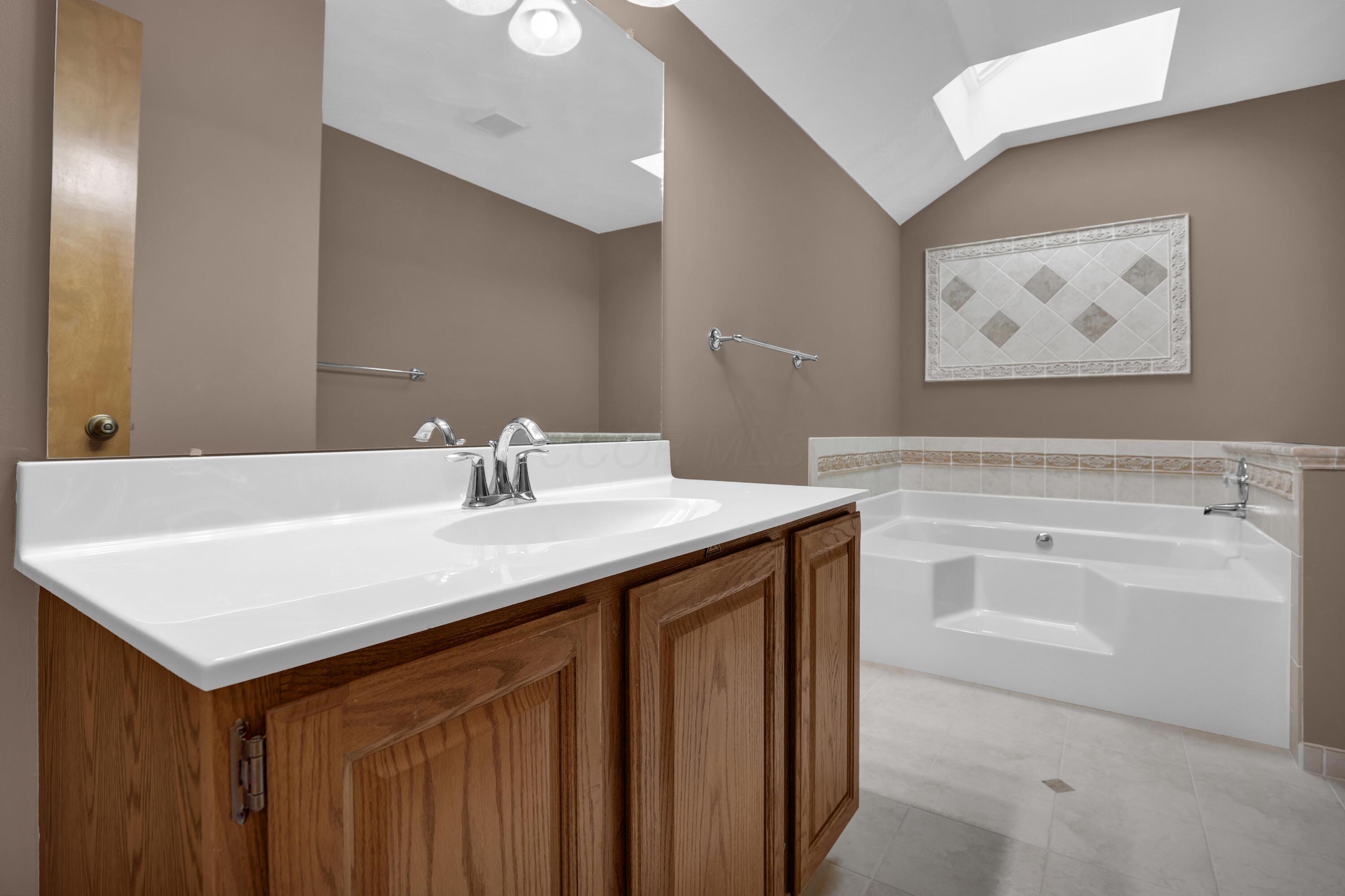 6400 Cabin Croft Drive, Galloway, Ohio image 30