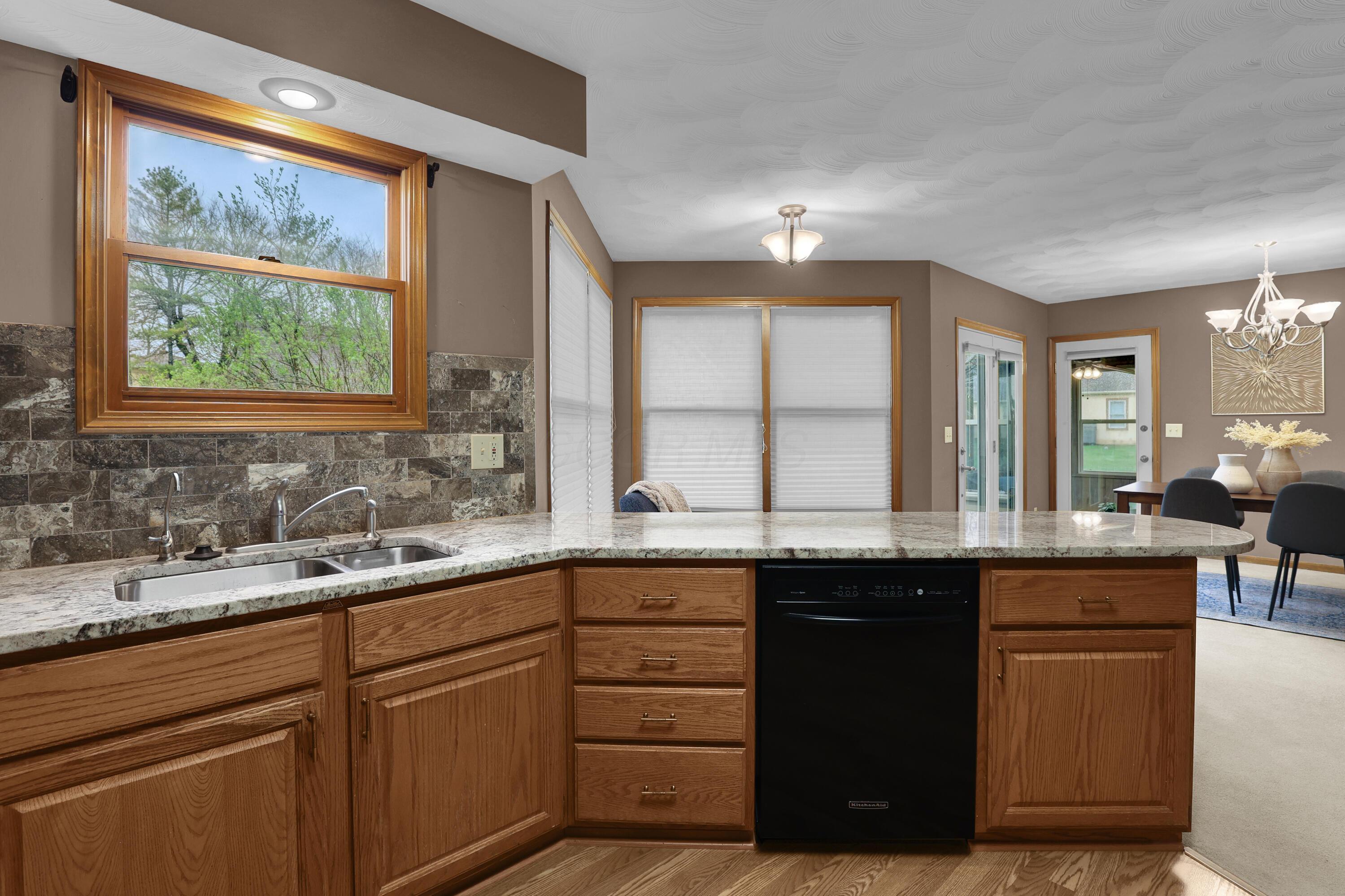 6400 Cabin Croft Drive, Galloway, Ohio image 20