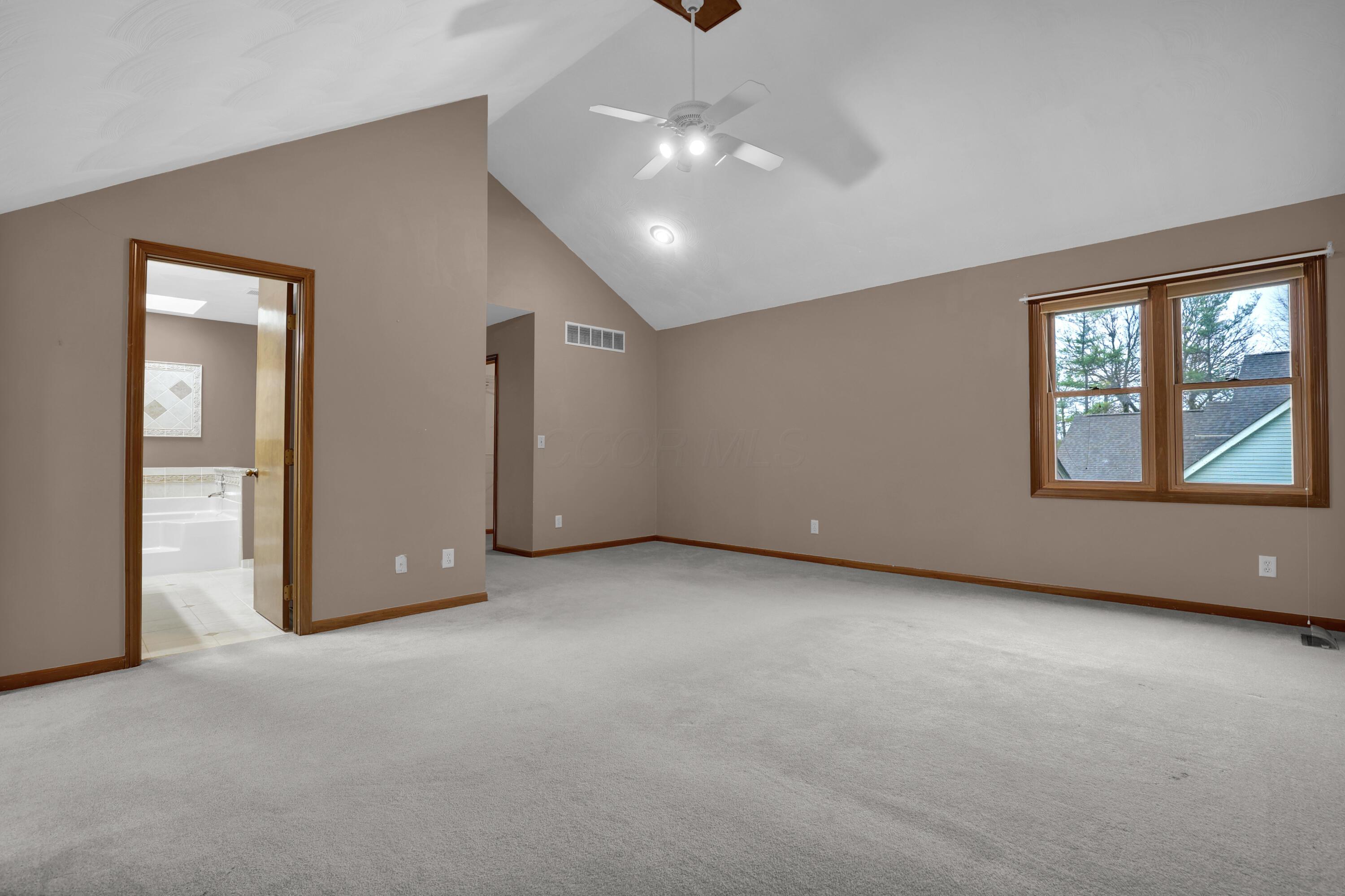 6400 Cabin Croft Drive, Galloway, Ohio image 28
