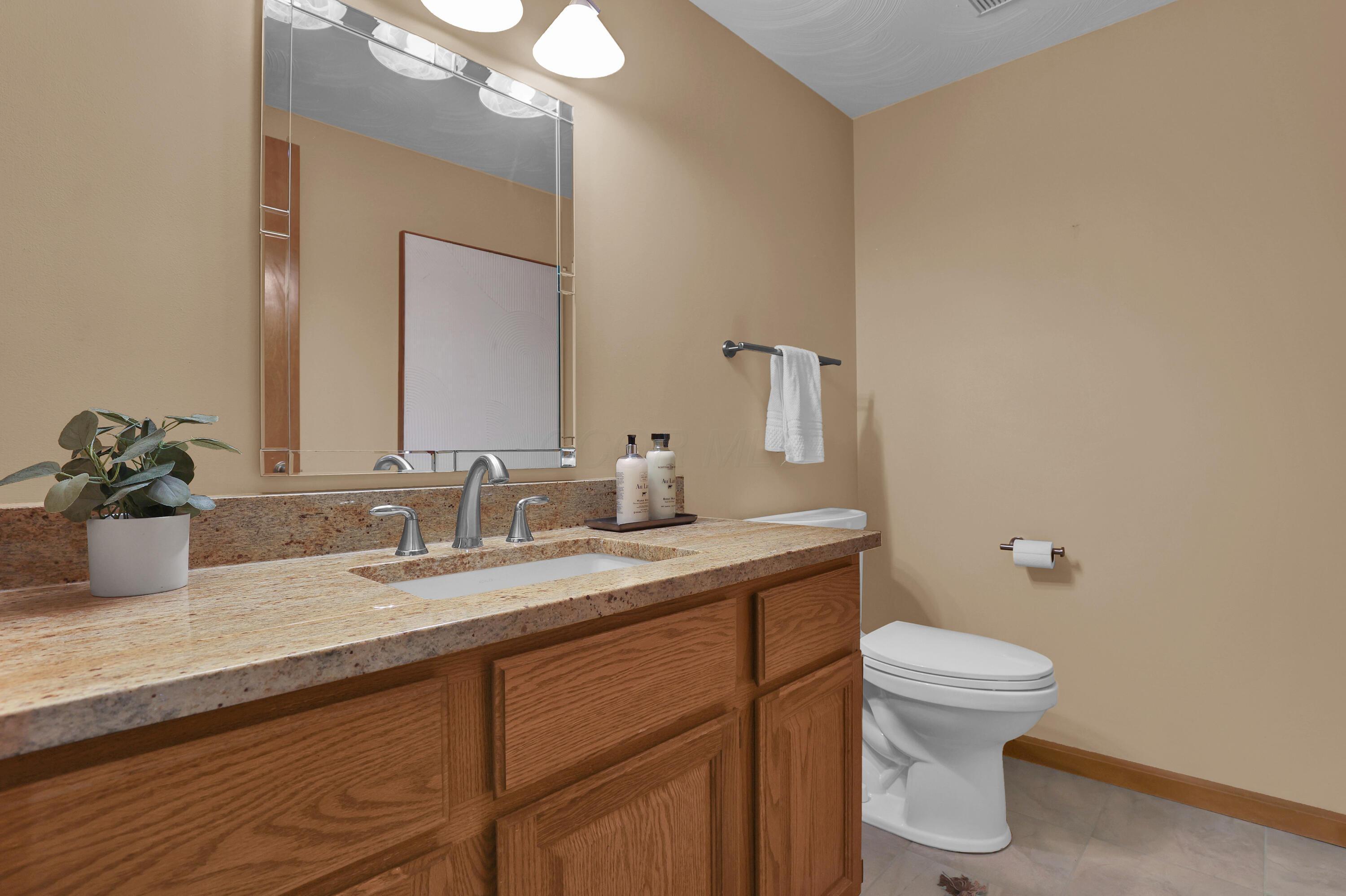 6400 Cabin Croft Drive, Galloway, Ohio image 24
