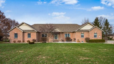 Photo of 3738 Arrowhead Drive NW, Carroll, OH 43112 (MLS # 225045861)