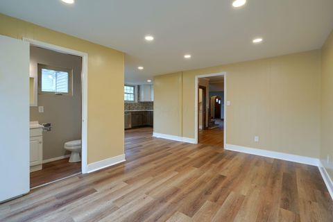 Tiny photo for 891 Vernon Road, Columbus, OH 43209 (MLS # 225037449)