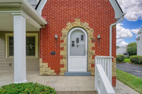 Tiny photo for 891 Vernon Road, Columbus, OH 43209 (MLS # 225037449)