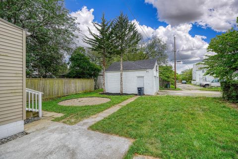 Tiny photo for 891 Vernon Road, Columbus, OH 43209 (MLS # 225037449)