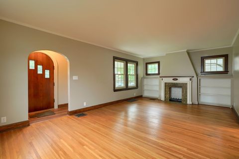 Tiny photo for 891 Vernon Road, Columbus, OH 43209 (MLS # 225037449)