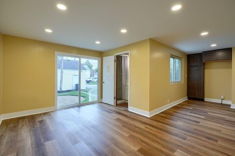 Tiny photo for 891 Vernon Road, Columbus, OH 43209 (MLS # 225037449)