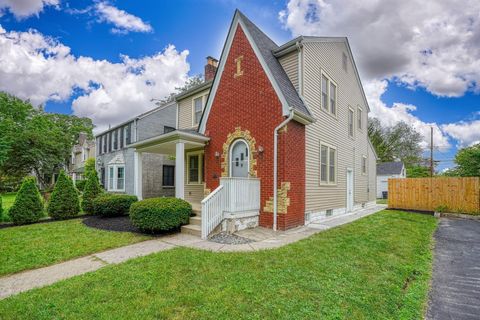 Tiny photo for 891 Vernon Road, Columbus, OH 43209 (MLS # 225037449)