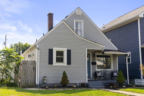 Tiny photo for 271 E Jenkins Avenue, Columbus, OH 43207 (MLS # 226035620)