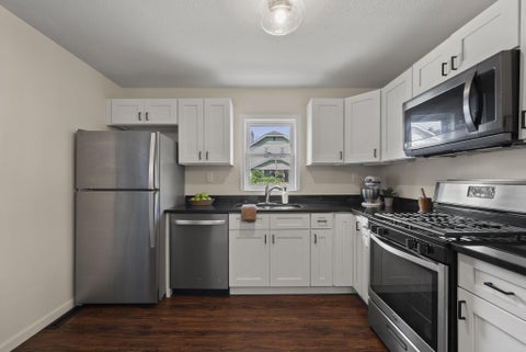 Tiny photo for 271 E Jenkins Avenue, Columbus, OH 43207 (MLS # 226035620)