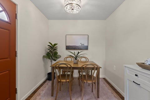 Tiny photo for 271 E Jenkins Avenue, Columbus, OH 43207 (MLS # 226035620)
