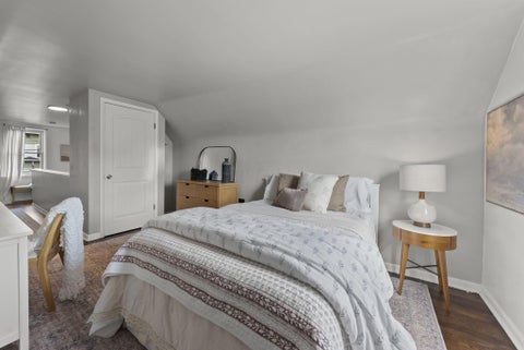 Tiny photo for 271 E Jenkins Avenue, Columbus, OH 43207 (MLS # 226035620)