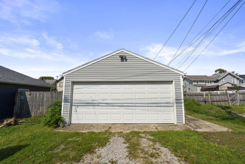 Tiny photo for 271 E Jenkins Avenue, Columbus, OH 43207 (MLS # 226035620)