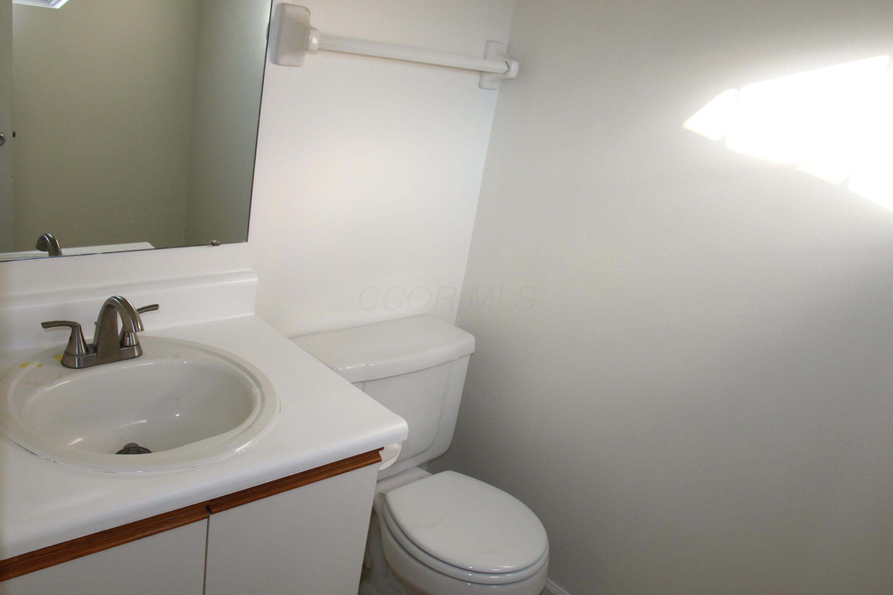 Hilliard, Ohio 43026, United States, 3 Bedrooms Bedrooms, ,3 BathroomsBathrooms,Residential,Active,238651