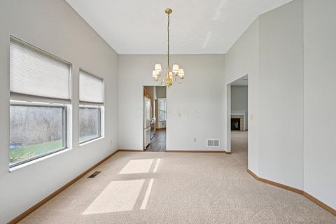 Tiny photo for 2091 Mayflower Circle, Grove City, OH 43123 (MLS # 226008100)