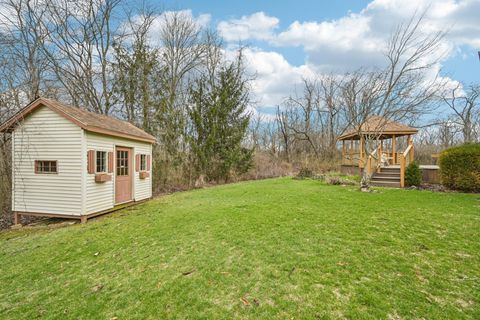 Tiny photo for 2091 Mayflower Circle, Grove City, OH 43123 (MLS # 226008100)