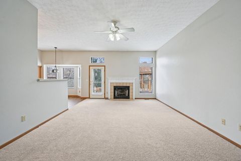 Tiny photo for 2091 Mayflower Circle, Grove City, OH 43123 (MLS # 226008100)