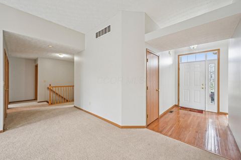 Tiny photo for 2091 Mayflower Circle, Grove City, OH 43123 (MLS # 226008100)