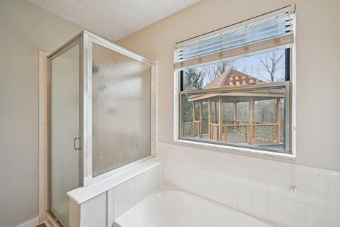 Tiny photo for 2091 Mayflower Circle, Grove City, OH 43123 (MLS # 226008100)