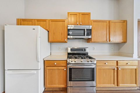 Tiny photo for 2091 Mayflower Circle, Grove City, OH 43123 (MLS # 226008100)