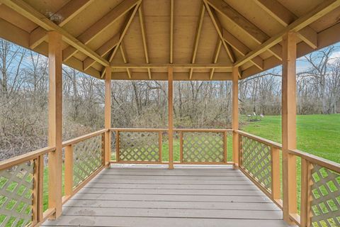 Tiny photo for 2091 Mayflower Circle, Grove City, OH 43123 (MLS # 226008100)