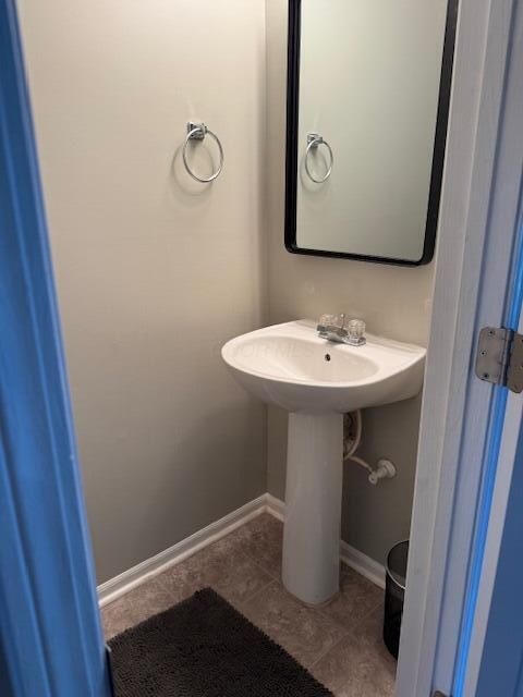 Tiny photo for 6154 Brice Park Drive 11G #11G, Canal Winchester, OH 43110 (MLS # 225039615)