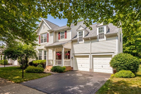 Photo of 5725 Triplett Square, New Albany, OH 43054 (MLS # 226026814)