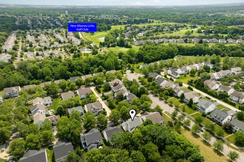 Tiny photo for 5725 Triplett Square, New Albany, OH 43054 (MLS # 226026814)