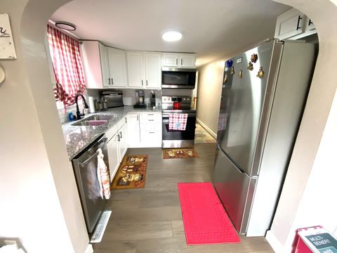 Tiny photo for 969 Grace Street, Mansfield, OH 44905 (MLS # 225039549)
