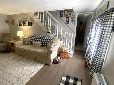 Tiny photo for 969 Grace Street, Mansfield, OH 44905 (MLS # 225039549)