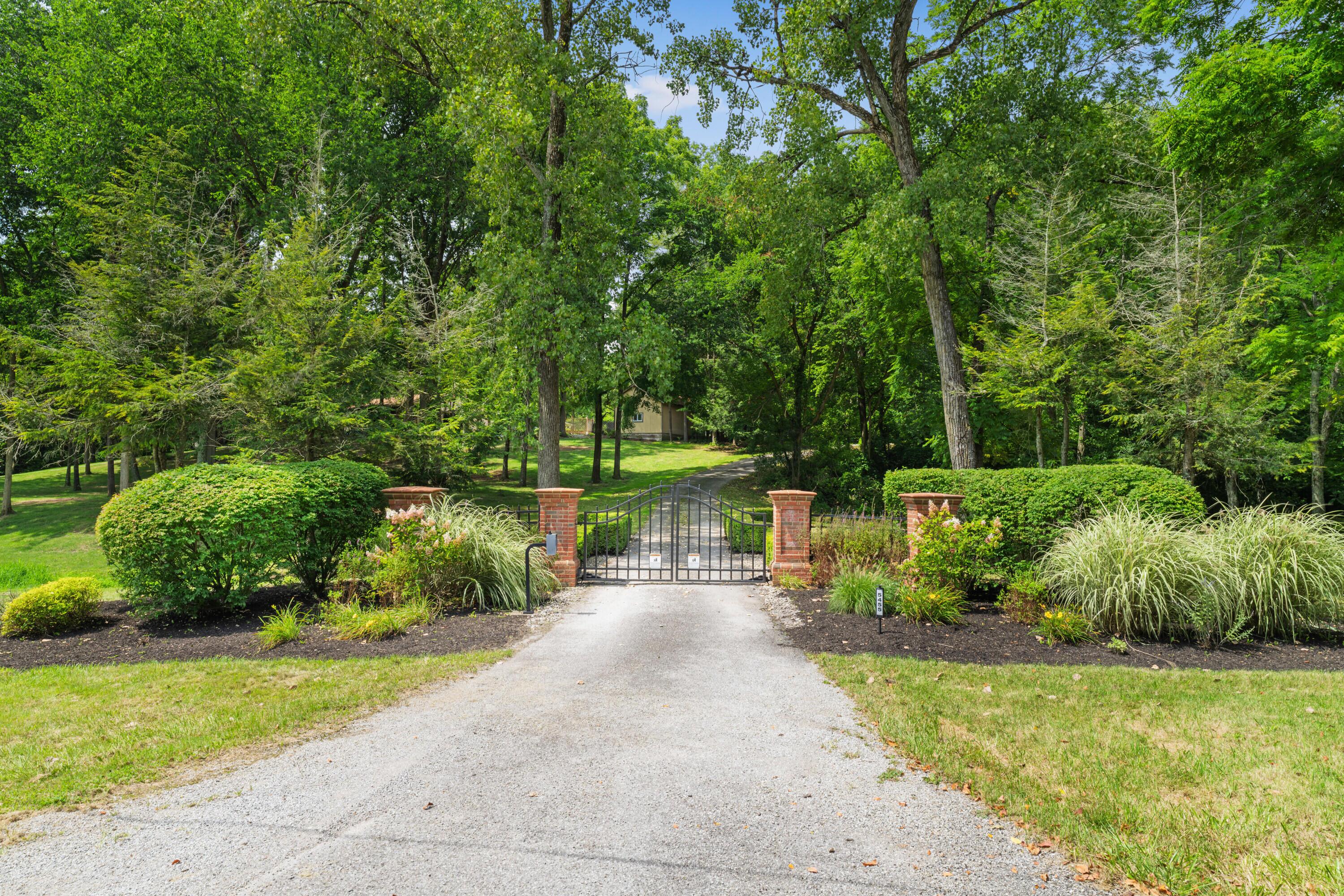 5455 Plantation Road