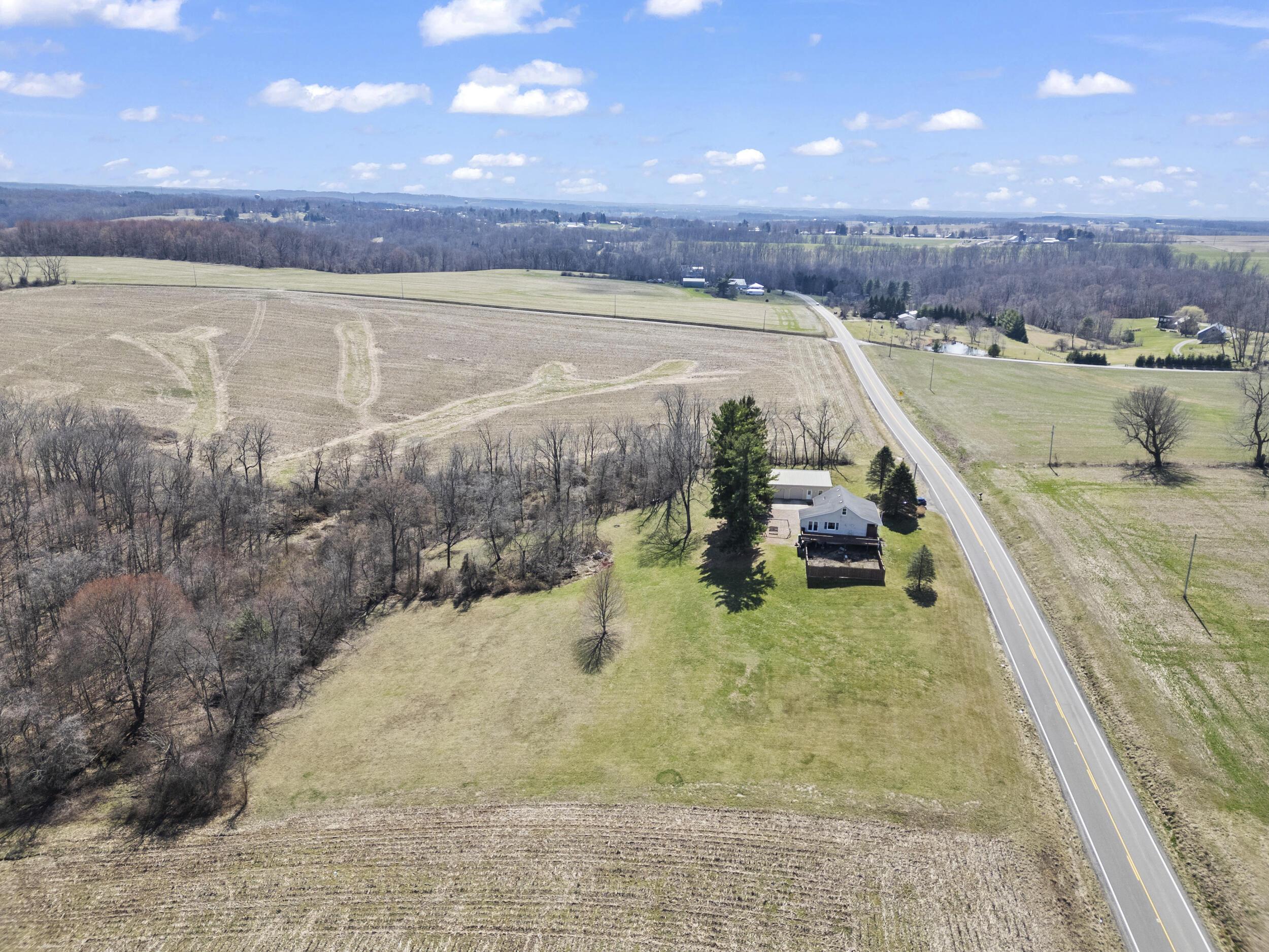 9218 State Route 757, Somerset, Ohio image 42