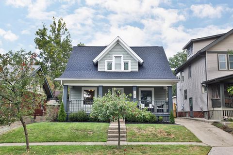 Photo of 180 Tibet Road, Columbus, OH 43202 (MLS # 225036650)