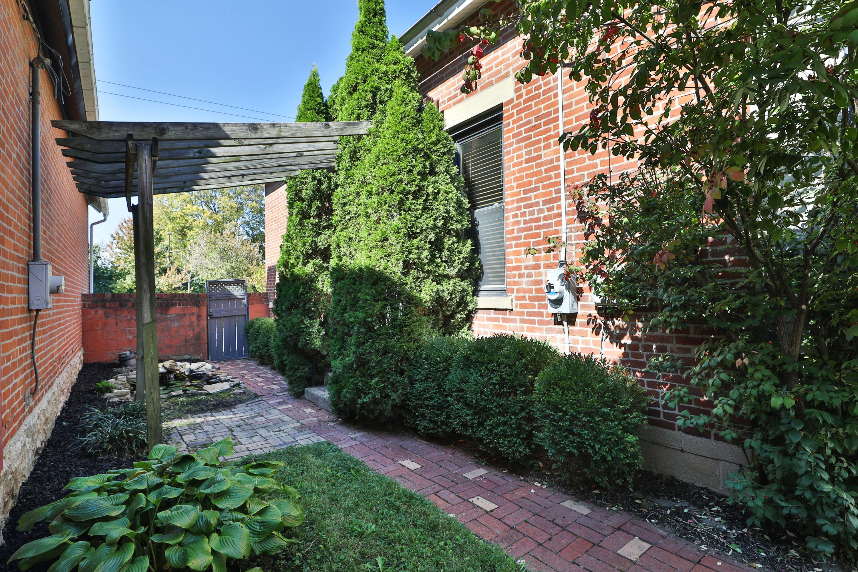 1358 S 4th Street