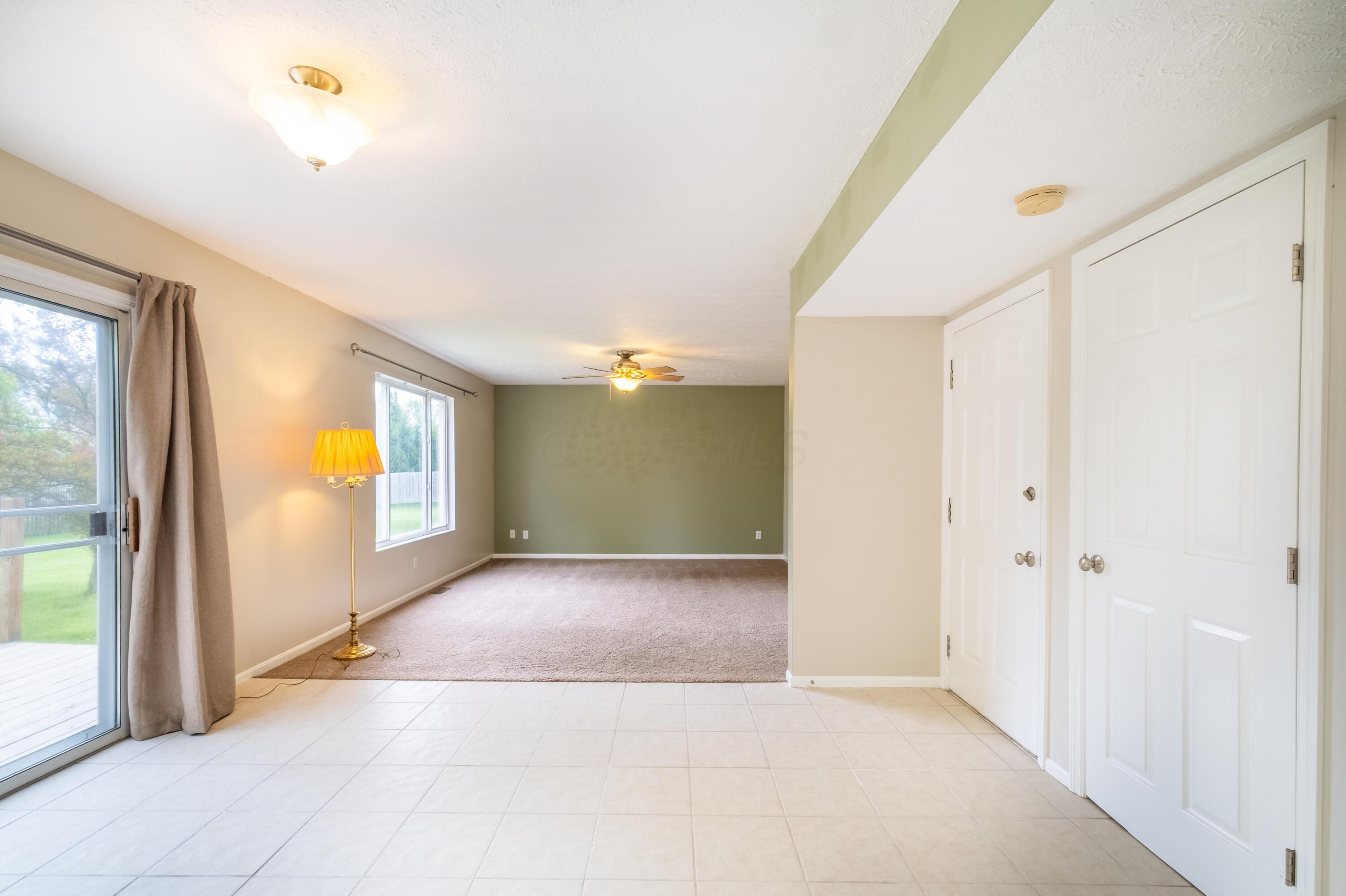 1353 Sentry Lane, Fairborn, Ohio image 10