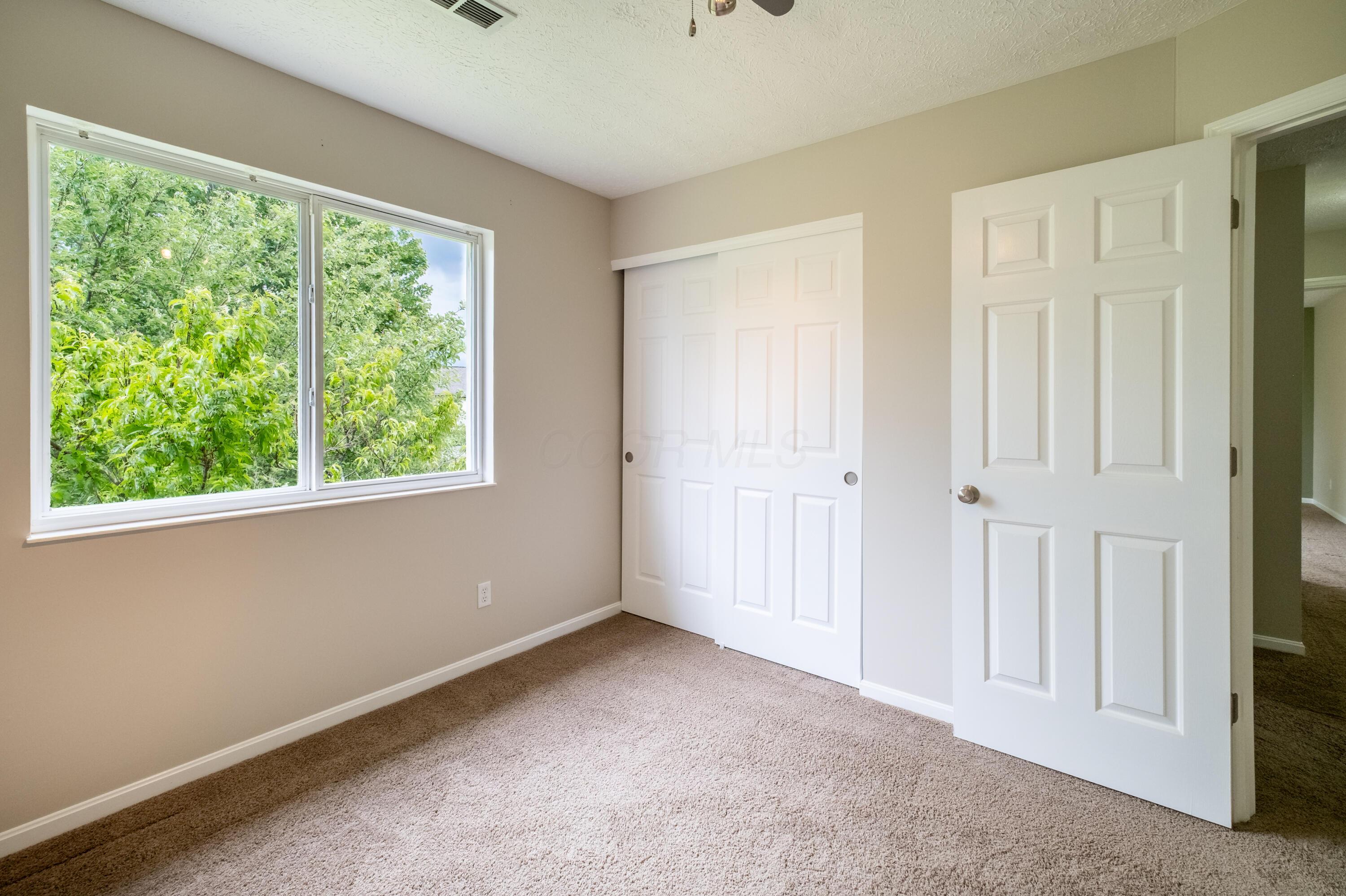 1353 Sentry Lane, Fairborn, Ohio image 26
