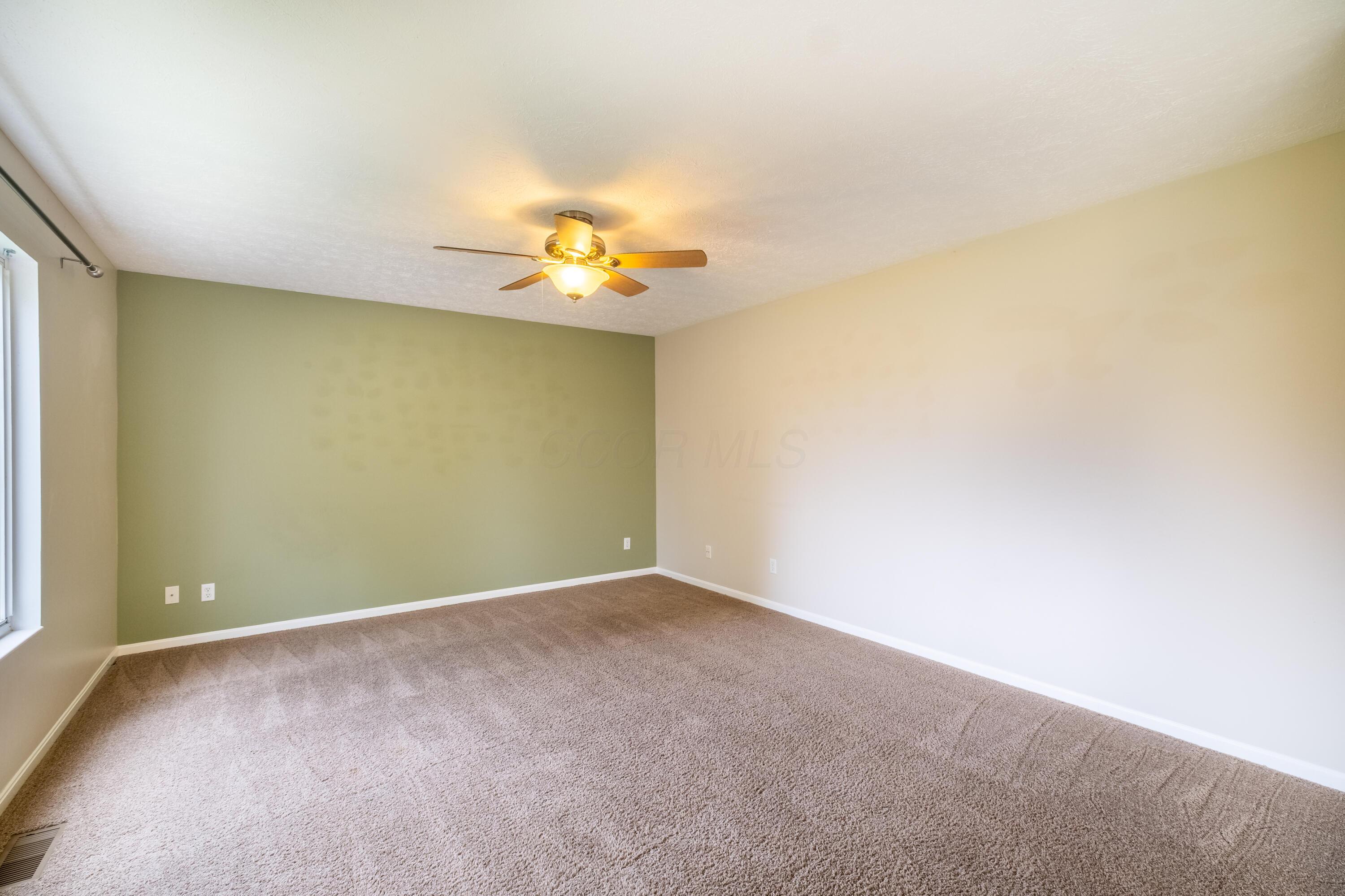 1353 Sentry Lane, Fairborn, Ohio image 12