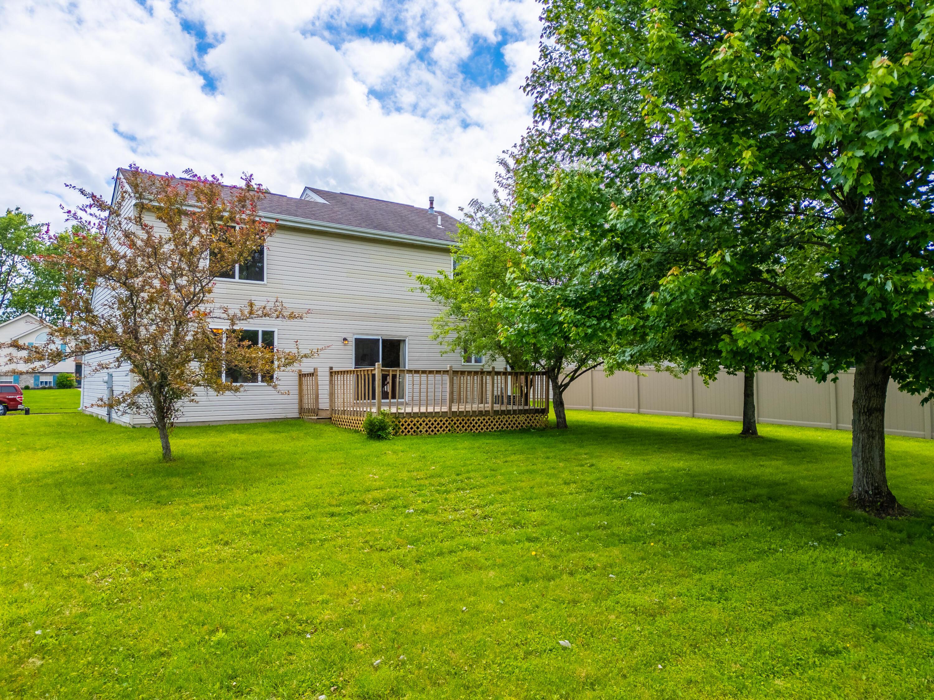 1353 Sentry Lane, Fairborn, Ohio image 38