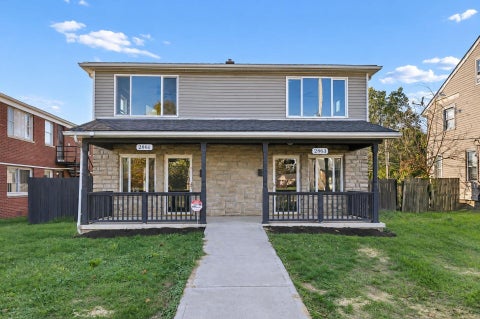 Photo of 2861-2863 Cleveland Avenue, Columbus, OH 43224 (MLS # 226039871)
