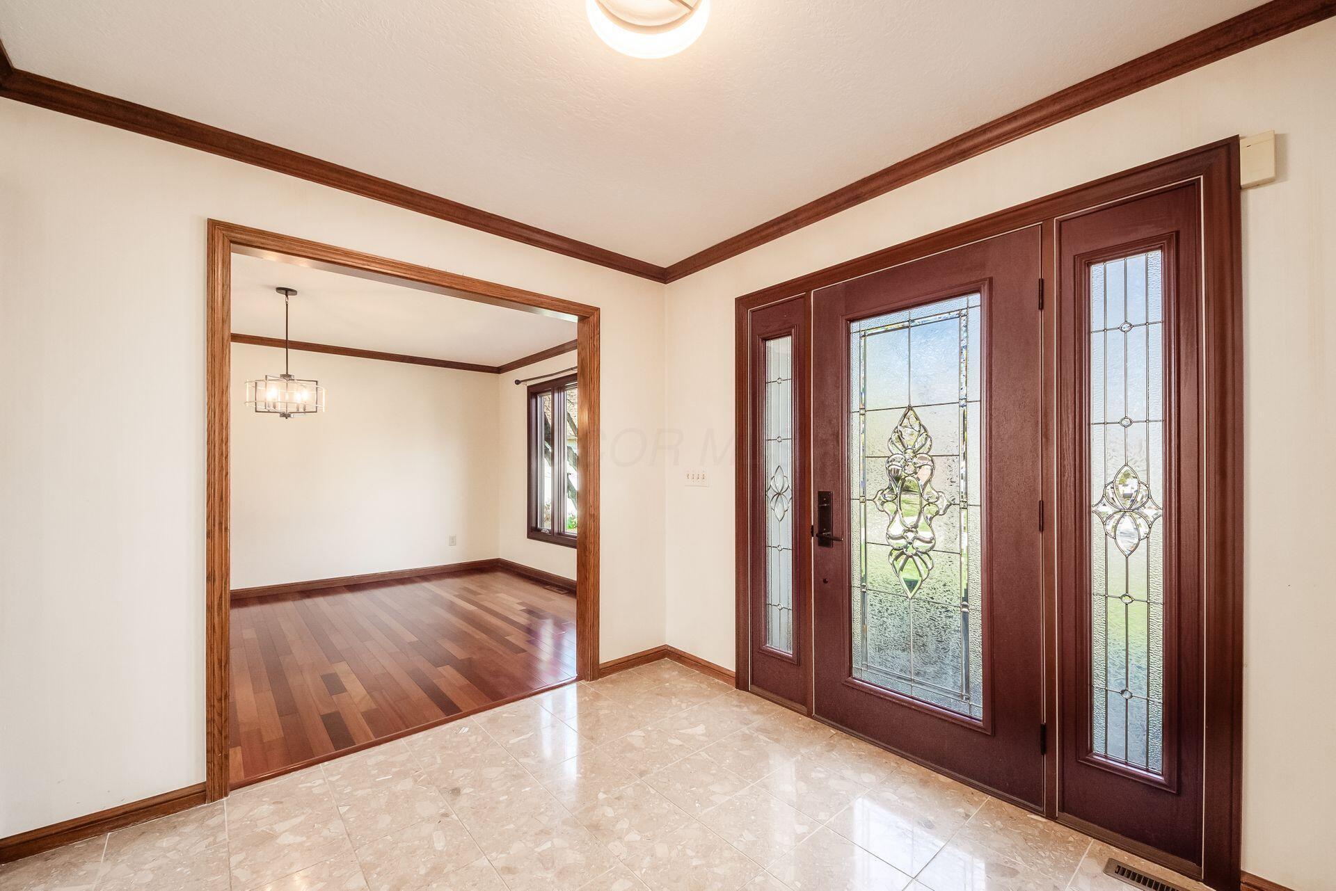 7151 Blessington Court, Dublin, Ohio image 2
