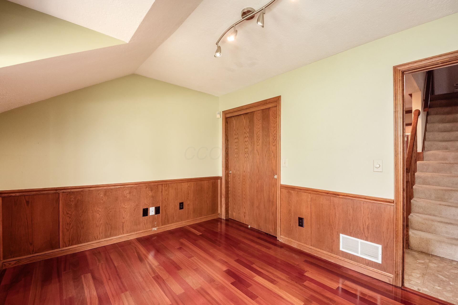 7151 Blessington Court, Dublin, Ohio image 5