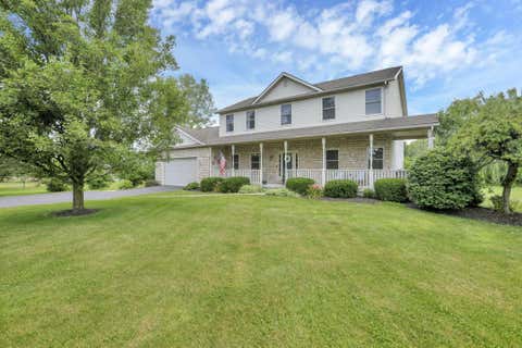 Photo of 48 Melissa Court, Pataskala, OH 43062 (MLS # 226024750)