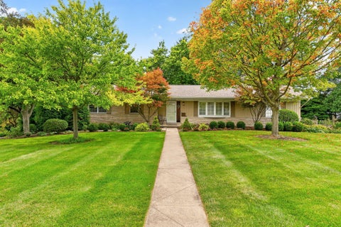 Photo of 1121 Knowlton Road, Bellefontaine, OH 43311 (MLS # 226035368)