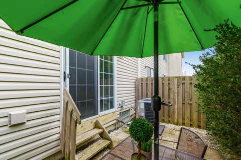 Tiny photo for 1649 Bennigan Drive 174D #174D, Hilliard, OH 43026 (MLS # 226028090)