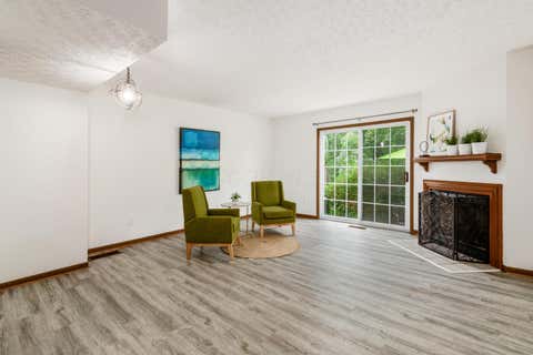 Tiny photo for 1649 Bennigan Drive 174D #174D, Hilliard, OH 43026 (MLS # 226028090)
