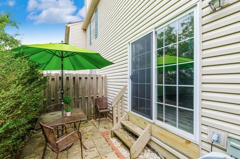 Tiny photo for 1649 Bennigan Drive 174D #174D, Hilliard, OH 43026 (MLS # 226028090)