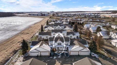 Photo of 1064 Watkins Glen Court 1064 #1064, Marysville, OH 43040 (MLS # 225045221)