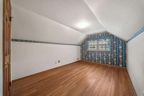 Tiny photo for 400 Maple Drive, Columbus, OH 43228 (MLS # 226030029)