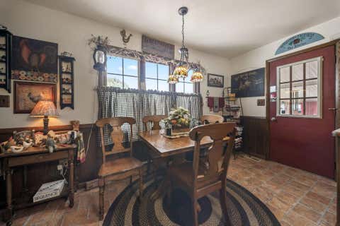 Tiny photo for 400 Maple Drive, Columbus, OH 43228 (MLS # 226030029)