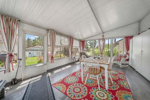 Tiny photo for 400 Maple Drive, Columbus, OH 43228 (MLS # 226030029)